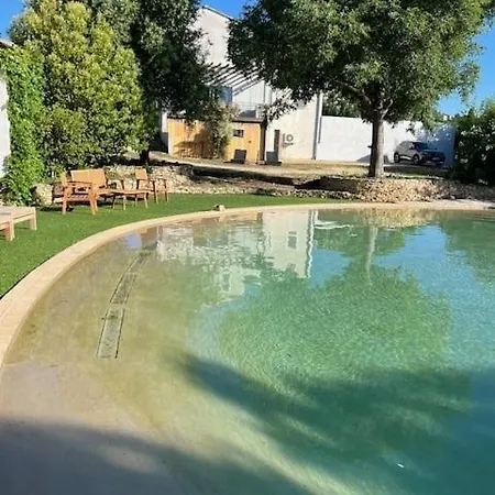 Lagon Et Garrigue *