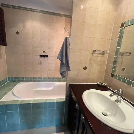 Holiday home Lagon Et Garrigue *