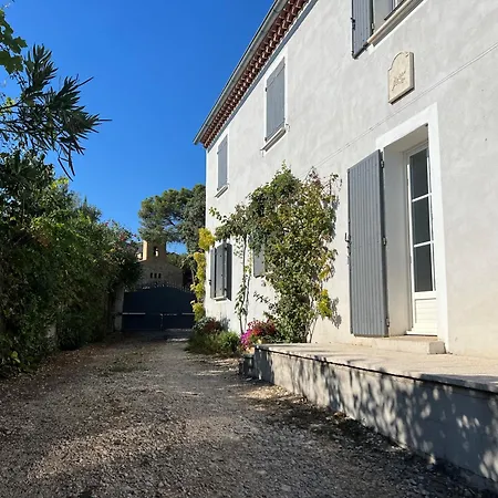 Holiday home Lagon Et Garrigue